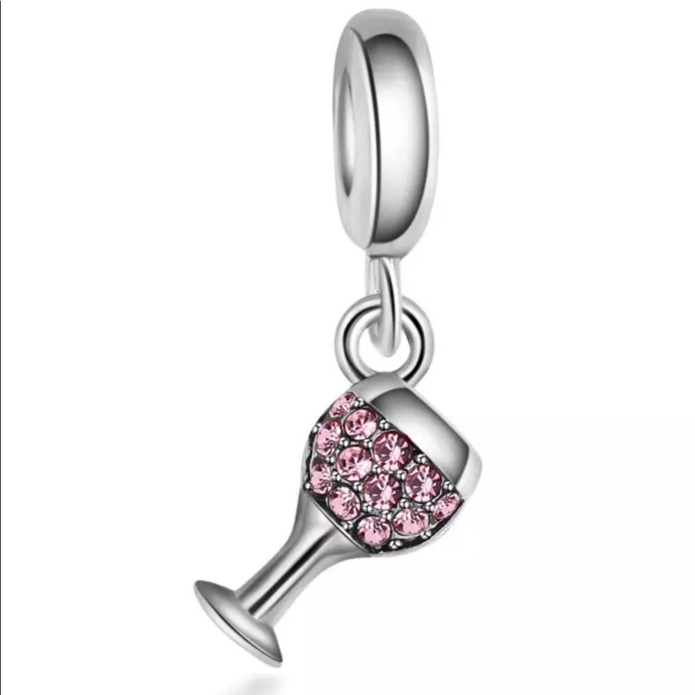 💰💰Bundle 3 Items $15 Deal💰💰

Wine glass Charm NWOT